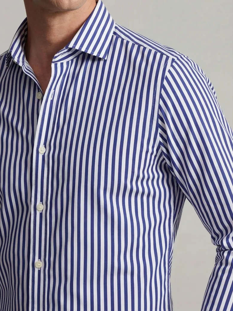 Camisa de popelina blanca lisa de fácil planchado