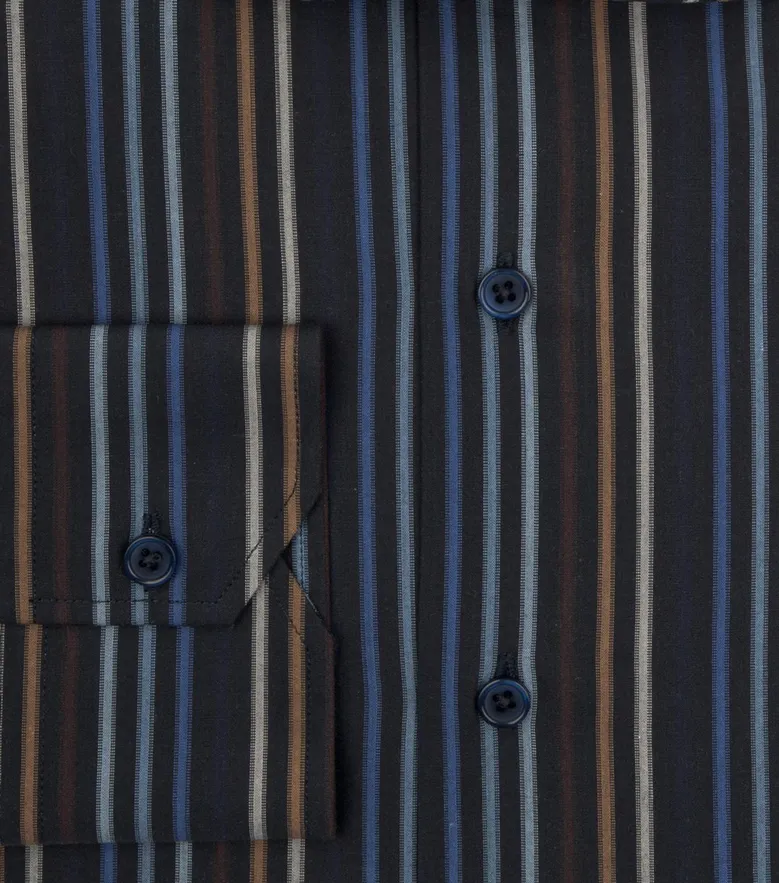 Camisa de popelina blanca lisa de fácil planchado