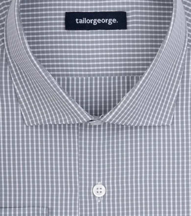 Camisa de popelina blanca lisa de fácil planchado