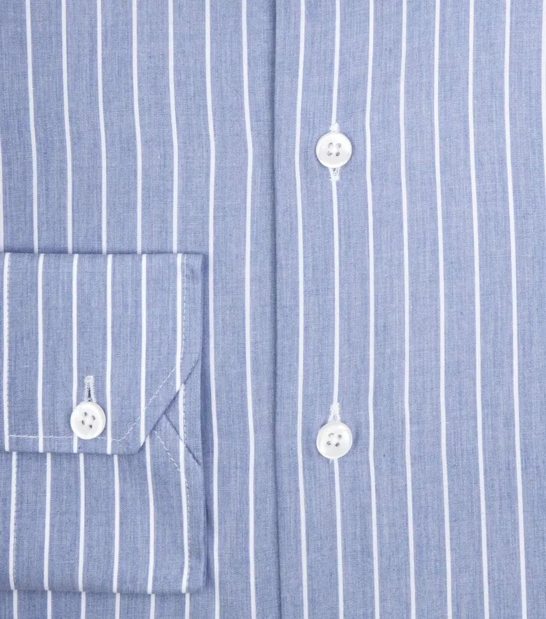 Camisa de popelina blanca lisa de fácil planchado