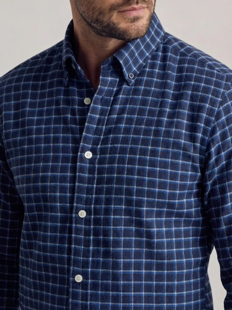 Camisa de popelina blanca lisa de fácil planchado
