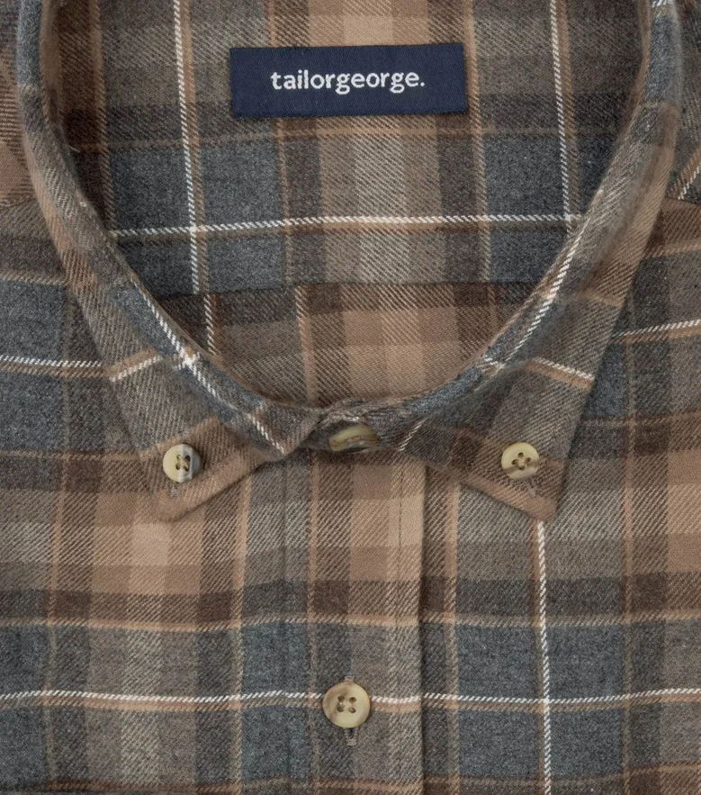 Camisa de popelina fácil de planchar