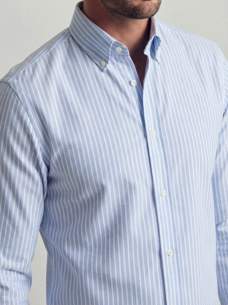 Camisa de popelina blanca lisa de fácil planchado