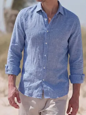 Camisa de lino azul cielo lisa