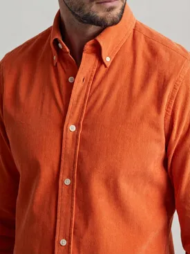 Camisa de pana lisa de color naranja