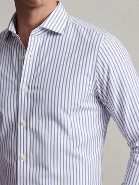 Camisa de rayas azules de punta a punta